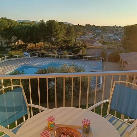 Les Hauts De بالاروك ليه بان