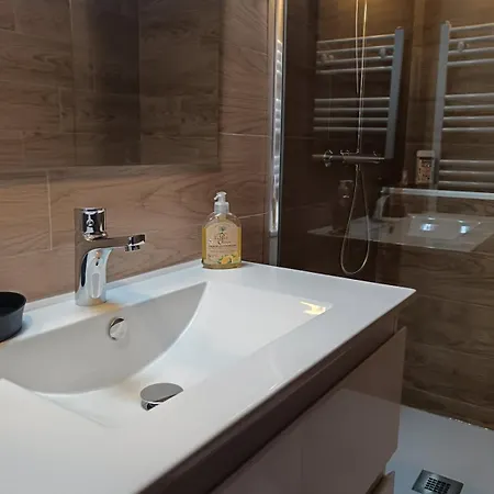 Les Hauts De Apartment