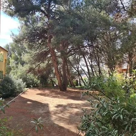 Les Hauts De 아파트 *